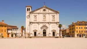 Piazza di Palmanova. Duomo Dogale / Chiesa del Santissimo Redentore