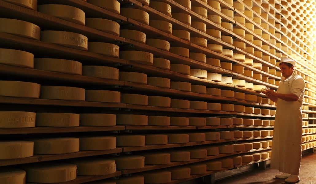 latteria caseificio sociale alto but