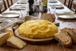 polenta su tagliere