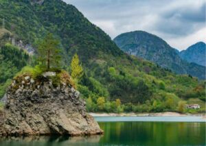 Lago di Redona