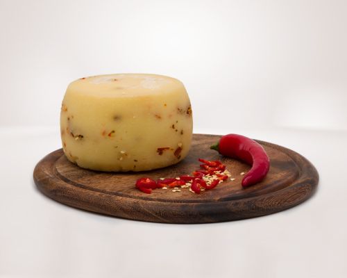 caciotta peperoncino bio caciotta peperoncino bio