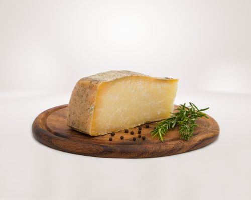 Formaggio fieno