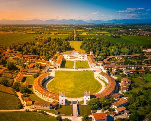 Villa Manin dall'alto