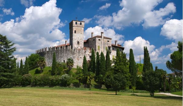Fagagna Castello di Villalta borgo storico