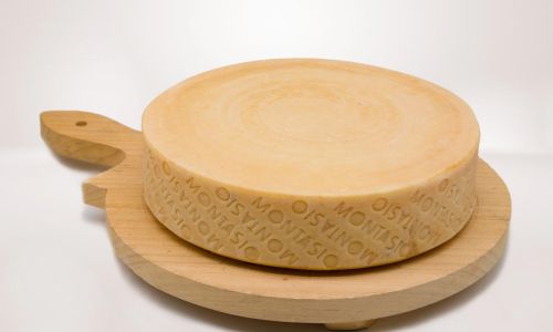 Montasio Dop Stravecchio Coderno